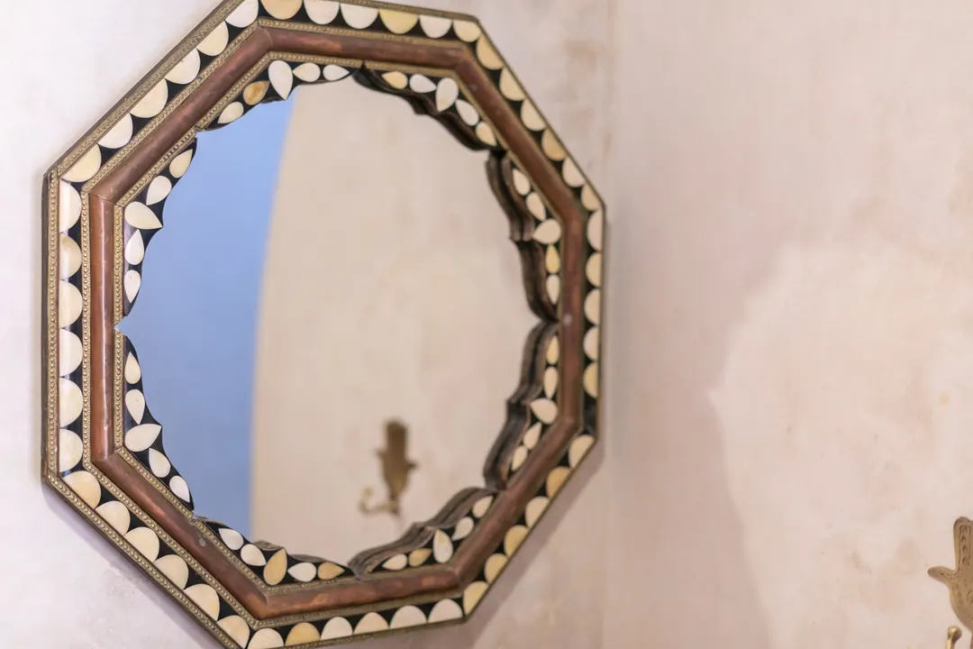 Terracotta room bathroom with a painted ceramic basin